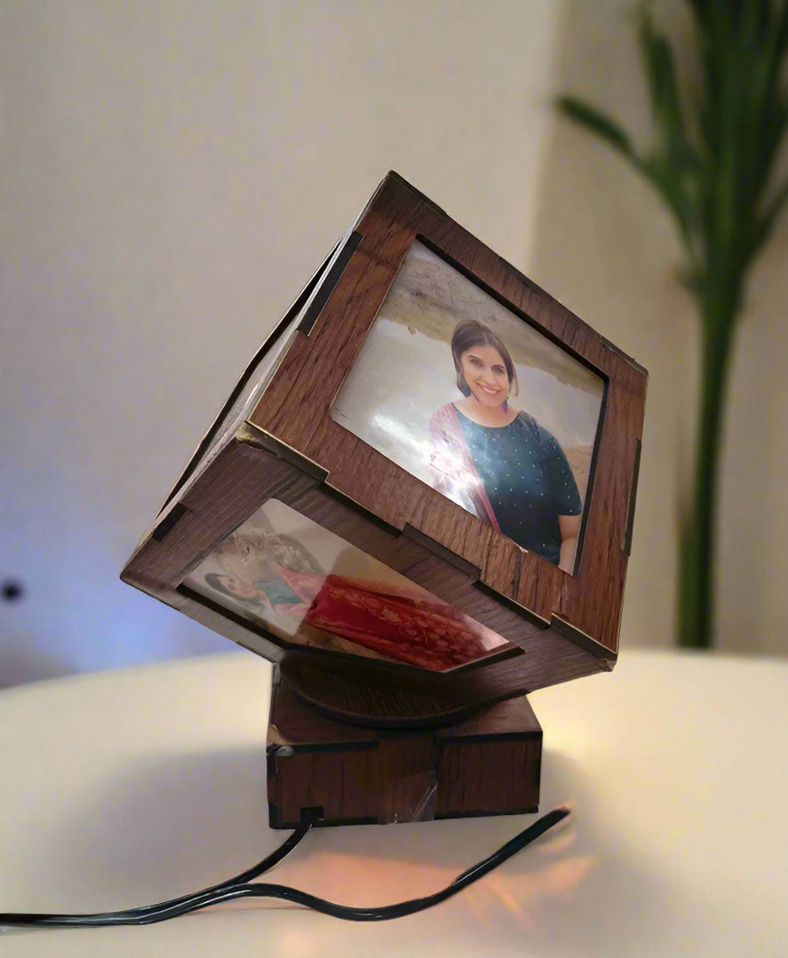 Square Cube Rotating Lamp