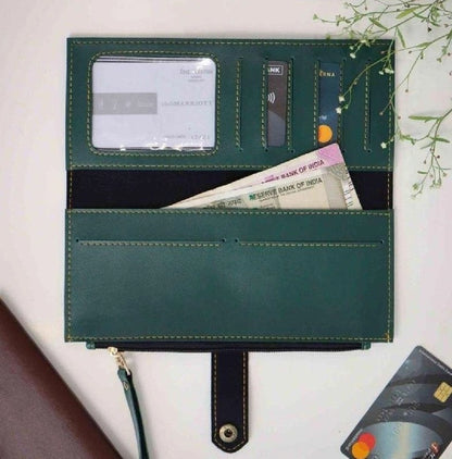 Ladies 2 Fold Button Wallets